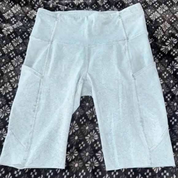 Lululemon Fast & Free Biker Shorts 8” - Picture 1 of 7